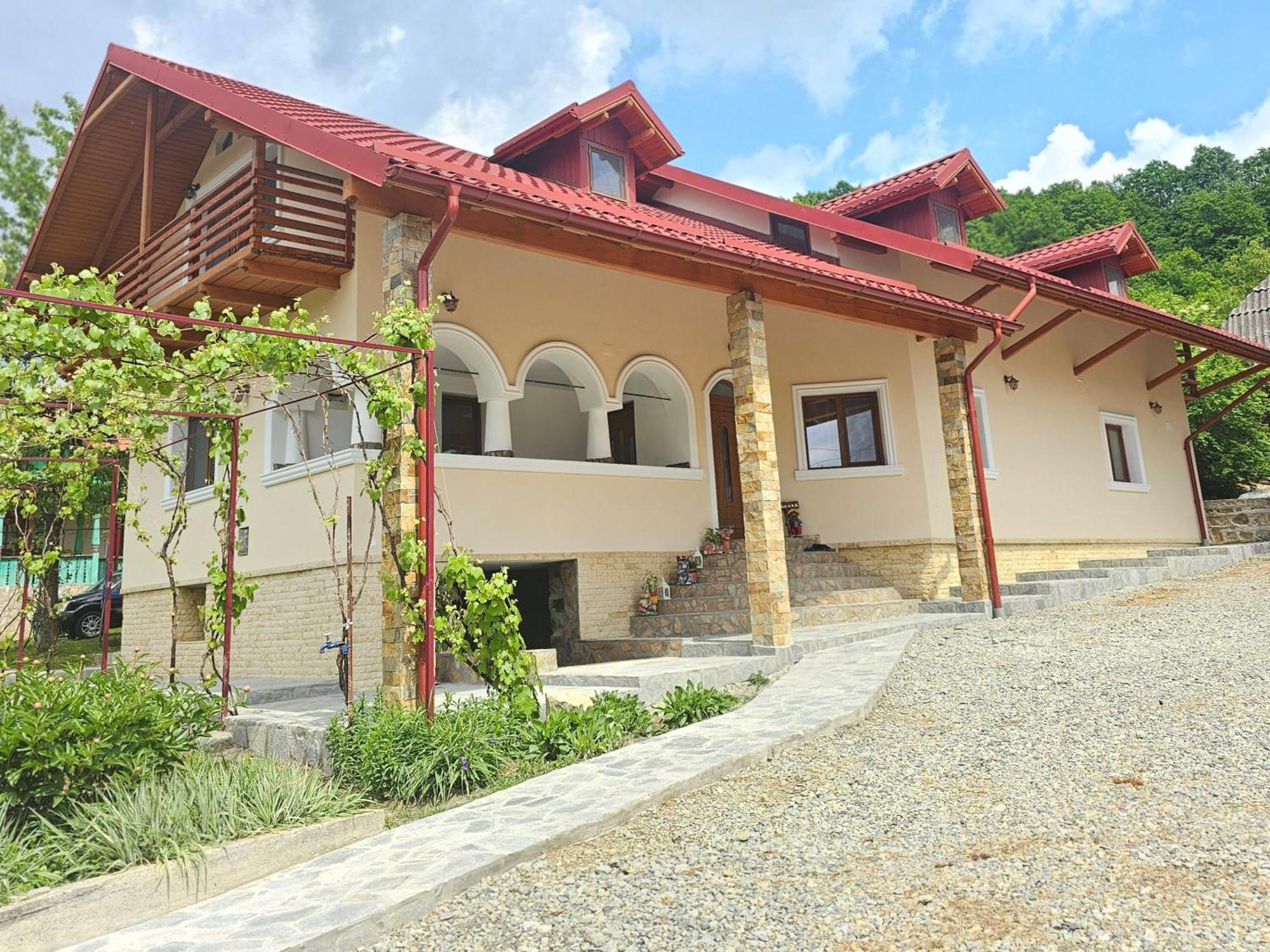 Casa Hera คาลิมาเนช ภายนอก รูปภาพ