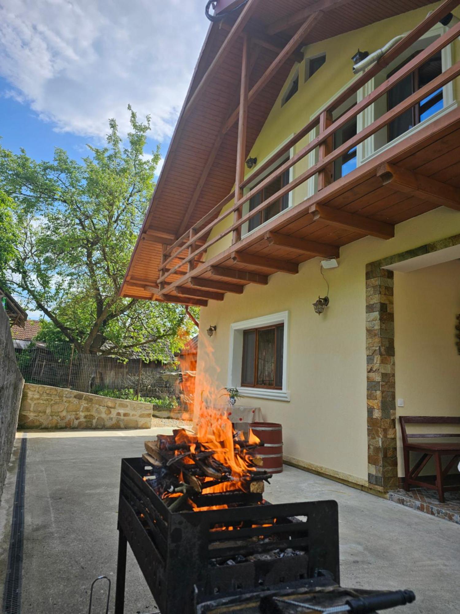 Casa Hera คาลิมาเนช ภายนอก รูปภาพ